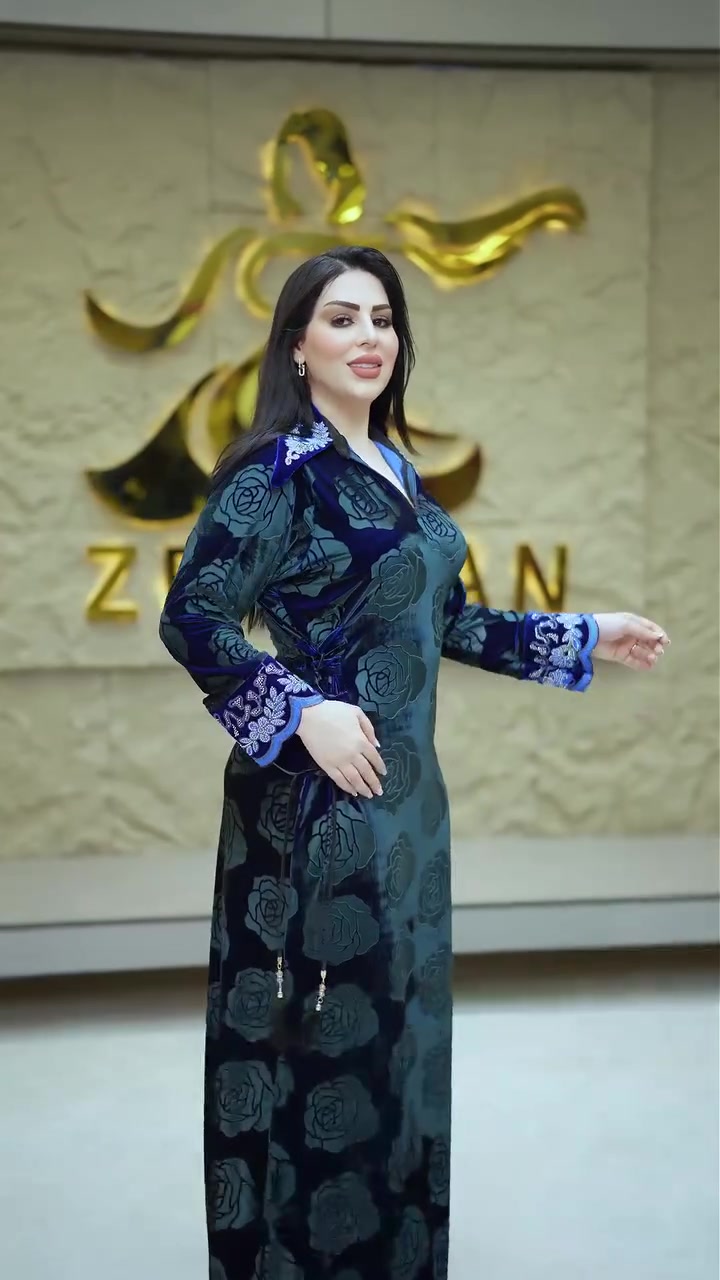 قديفة جاكار ورد اصلي كلوش شركة زيرفان 
القياسات l XL  XXL  
يوجد توصيل الى جميع محافظات العراق 
البيع بالجملة فقط 
للحجز واتساب *********** #جملة #العراق #مشاهير
