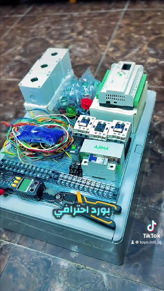 ️

نظام تحكم ذكي يمنح دقة عالية، استجابة سريعة، وتشغيل سلس مع أعلى مستويات الأمان.

✅ بورد PLC للمصاعد
✅ برمجة مصاعد
✅ نظام استدعاء ذكي
✅ شاشات عرض الطوابق
✅ حساسات توقف أوتوماتيكية
✅ تركيب وتجهيز وصيانة

📍 مركز TOYO للمصاعد والرافعات
شارع الرشيد – السنك – مسرح الزوراء
📞 *********** (كهربائي المصاعد)

🚩 تحتاج بورد مصعد أو تطوير منظومة التحكم؟ راسلنا الآن
#بورد_مصعد #مصاعد_منزلية #صيانة_مصعد #بوردات_سيطرة #CapCut
