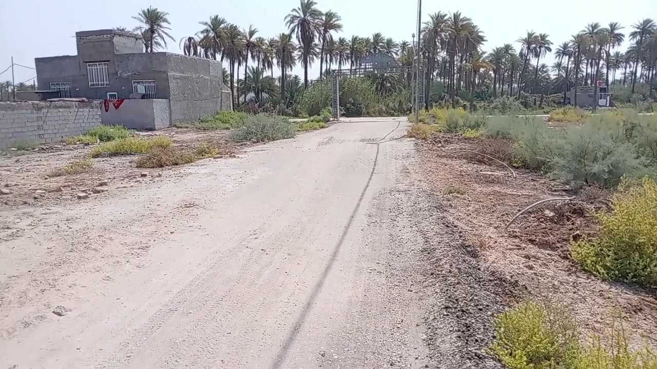 يالله هيكل للبيع المساحه 100 متر مربعه سند ٢٥ قرار محكمه يحتوي على غرفه او صاله ستقبل مطبخ صحيات داخليه او خارجيه خدمات كامله مي كهرباء مجاري مدارس قريبه كلش للشارع العنوان كربلاء طوريج بمجمع الجوهره خلف بيت القيم مقام السعر 26  معه مجال للشراي /

مراجعت مكتب الإبداع للعقارات العنوان شارع الحوالي قرب مطعم قنديل *********** /*********** وتساب
