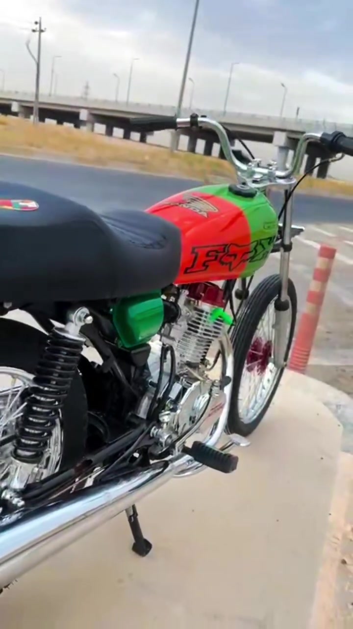 للبيع موديل 26 اي عيب مابي محرك كبس شرط دراجه جديده ابيعه بدون طياريه سعر 575 وبي مجال قليل***********
