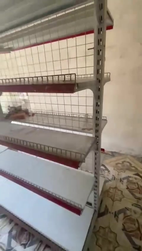 السلام عليكم للبيع للبيع  عارضات 3 للبيع ام البابتين  عدد1  وباب واحد عدد 2  +سفينة رفوف طك كارتون بيدي مستعملات فقط 6 اشهر ...مكاني بغداد الأمين للاستفسار ***********
