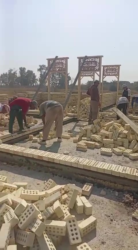 مكتب فلاح النعيمي للمقاولات
للعمل بل اقصاط 
تسليم مفتاح / بناء هياكل / تشطيب هياكل / ترميم 
وحسب المواصفات المطلوبة 
نحن الان في احد مواقعنا في التصنيع 
‏ *********** ‏ واتساب
