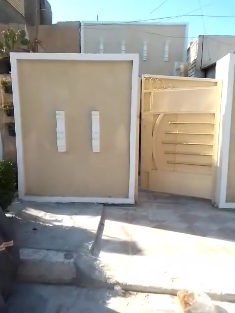مساحه 75 متر السعر 60 طابو ملك عنوان زعفرانيه شارع الكهرباء للاتصال ***********
