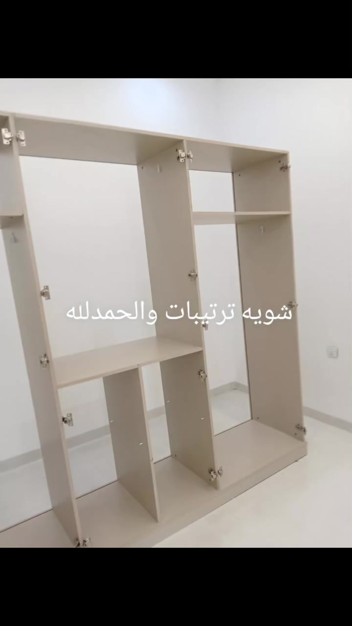 نجار غرف نوم وكاونترات متنقل داخل كركوك لفتح وشد وتصليح ونقل كافة الأثاث *********** اتصل واجيك للباب اخلص شغلك اوروح تبديل سكه كومديات سلايت كنتوراات جرابي مكسورة عيار بوب كنتوراات وكل ما يخص الأثاث مع كادر متكامل نقل اثاث وتحويل بيوت وهذا جزء من عملي والحمدلله للستفسار اكثر خاص او اتصل ع واتساب وهلا ب المعاميل بخدمتكم دائمأ

نص مكتوب في الصور:
- كروب الجبوري لنقل الاثاث وتحويل بيوت داخل كركوك ***********
- كروب الجبوري لنقل الأثاث وتحويل بيوت داخل كركوك اتصل ونجيك للباب ***********
- گروب الجبوري لنقل الأثاث وتحويل بيوت داخل كركوك اتصل ونجيك للبَاب ***********