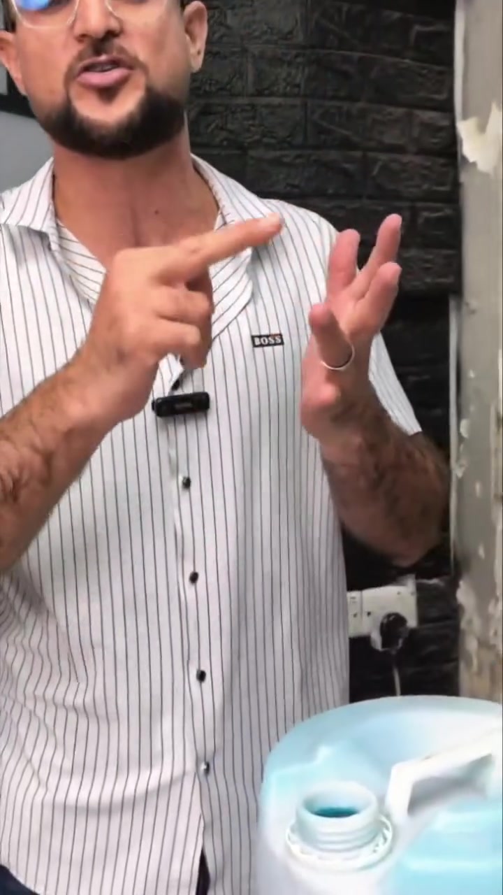 الحل المثالي لتنظيف الدهون العنيدة بفعالية وسرعة، مع ترك الصحون تلمع مثل الجديدة.

شنو يقدملك المنتج:
✅ تنظيف عميق وسهل.
✅ تركيبة آمنة على يديك.
✅ رائحة منعشة تدوم.

📩 اطلب المنتج الآن ولا تتردد!
للطلب والتفاصيل، تواصل معنا على الخاص أو عبر الاتصال على الأرقام التالية:
***********
يوجد واتساب
