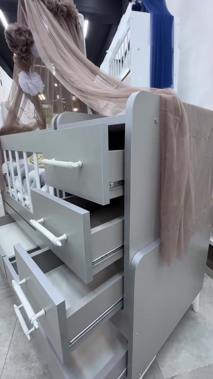 السعر ١٨٥ الف AL-RAWAN BABY BALASH
📍 البصره | العشار| شارع الاعدادية المركزية
تتوفر خدمة توصيل جميع المحافظات ✈️
للحجز و الاستفسار | 
‏MOBILE | مثبته داخل الهايلايت
‏TELEGRAM | RAWAN_STOR
حجز واتساب
***********

نص مكتوب في الصور:
- المندر هديه طول السرير ١ متر عرض السرير ٥٠ cm
