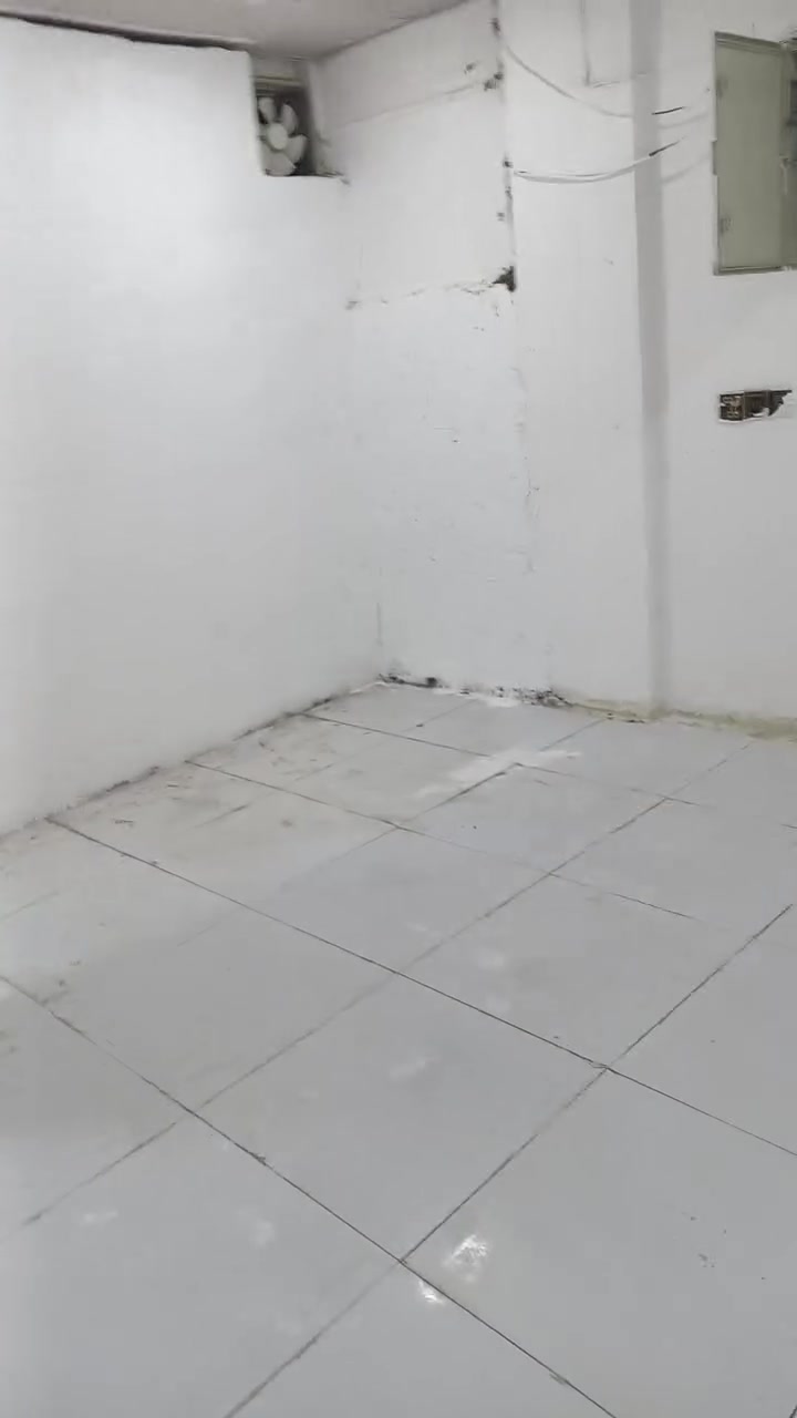 للايجار ٥٠م حي نداء بل ٤٨ شارع مكاتب ***********وات
