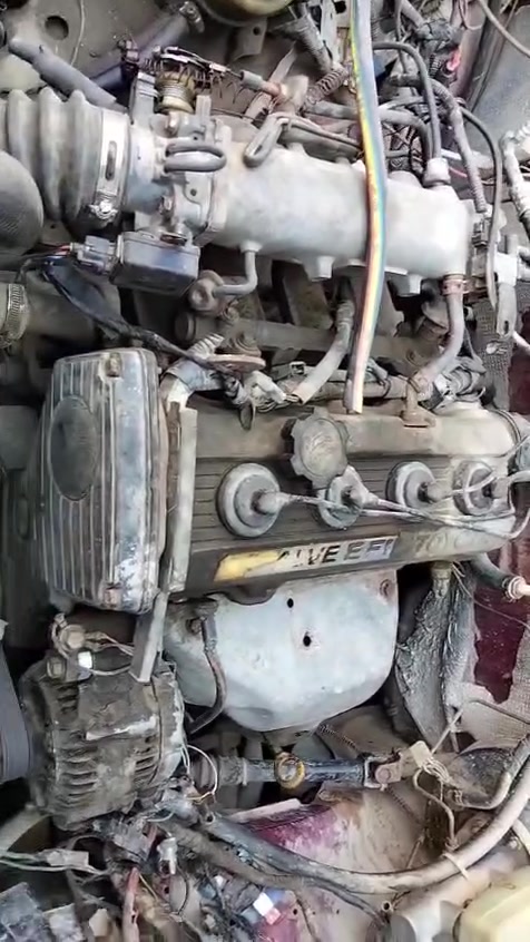 سلام عليكم مرخصة مدير الكروب مكينه وكير فورأس اربعه ديلكو. البيع مكفوله.
السعر خاص. 
العنوان بغداد ساحه الطيران. 
الرقم ***********.
