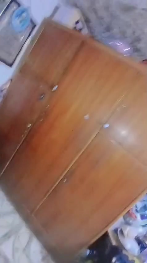التواصل خاص او ع رقم
*********** 
كنتور 3 بوب  مابي ضرر سعره 90 وبي مجال
ميز بلازمه ب35 الف 
العنوان‼️ بغداد الامين الثانيه نواب الضباط شارع الخدمي مقابيل الكراج
