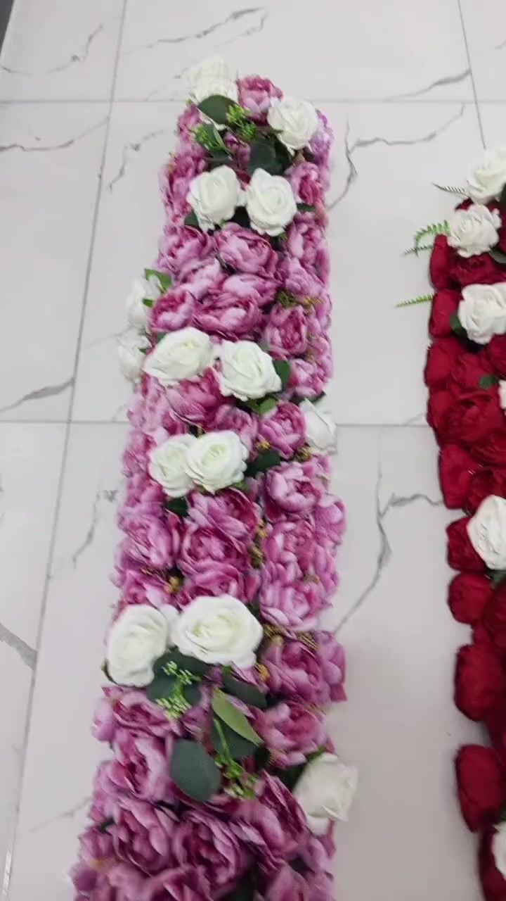 ورد امتار • أبيض بنفسجي • أحمر أبيض