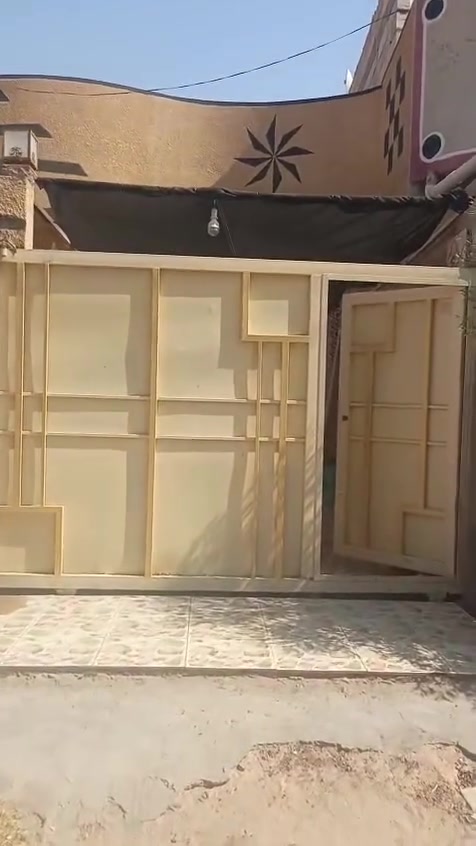 بيت في الساهرون مساحة ١٠٠متر او المراوس مع بيت بالنضال قرب مجمع الديار للتواصل مكتب الفرقان للعقار ***********
