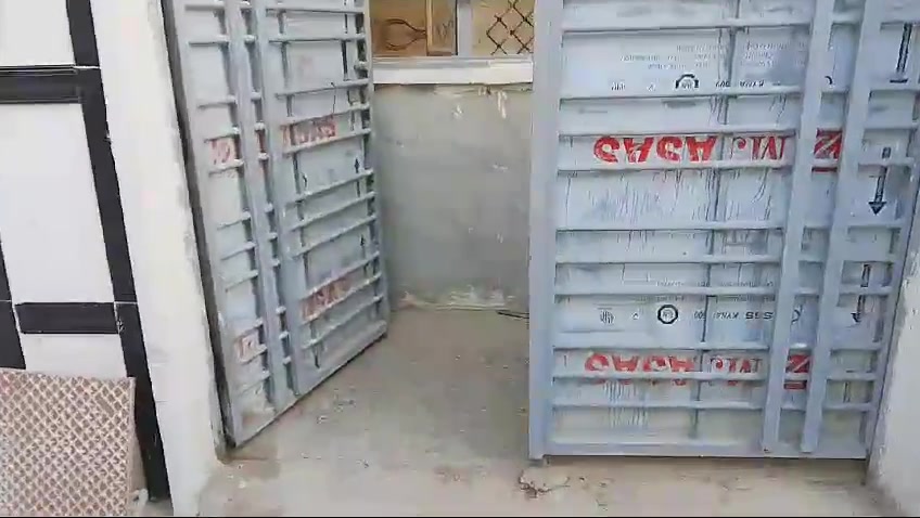 بيت للبيع ٧٥متر مربع طابق واحد العنوان الزعفرانيه الكبيسي نهاية شارع الكهرباء قرب مدرسة الشهباء ٤٧ طابو زراعي ملك صرف سند ٢٥ الاتصال على الرقم ***********فقط
