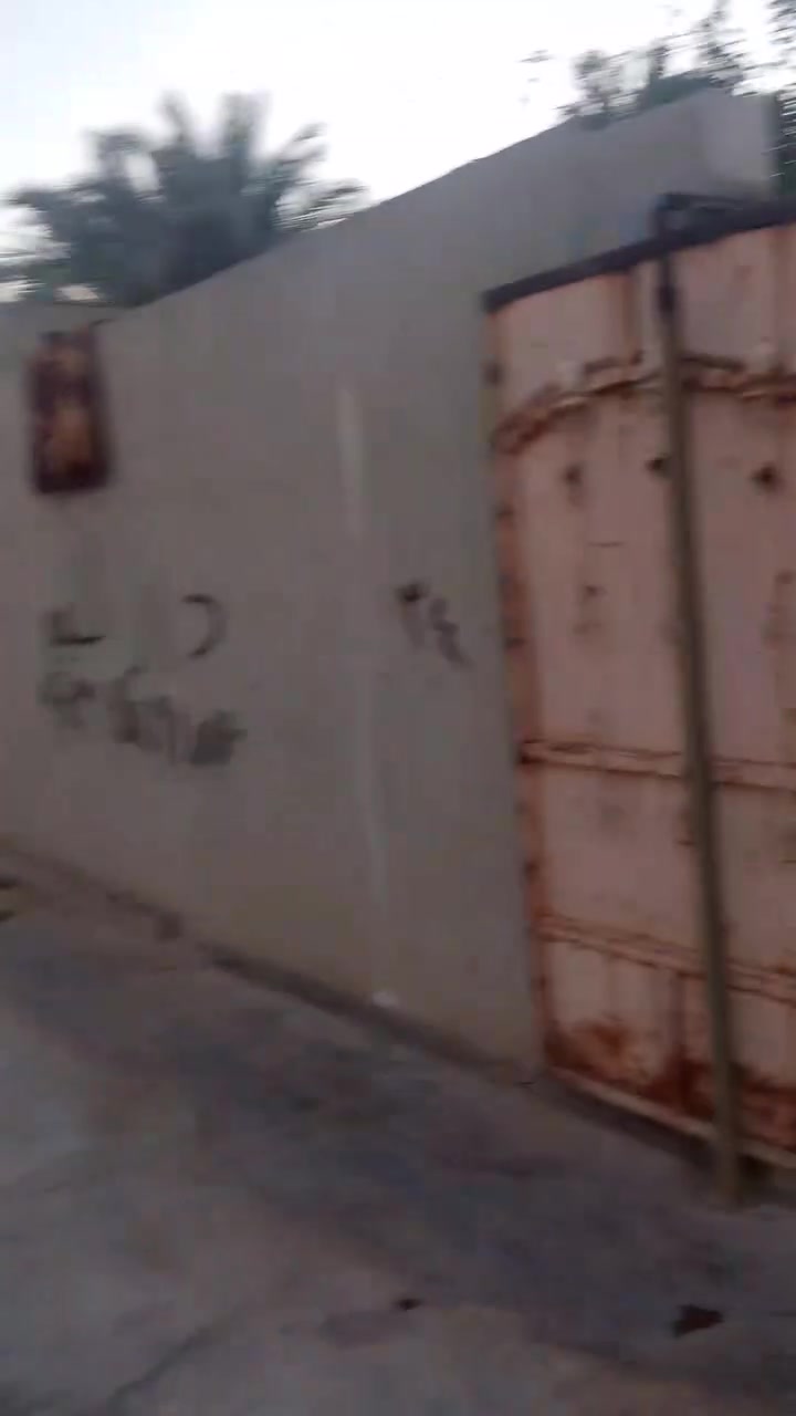 السلام عليكم بيت نوع العقار رقم مساحه 500عشرين متر عل شارع عشررين غرفتين نوم صحيات خارجي داخل كركوك الاسره ولمفقودين غريب عله اسواق جبار سعر 55بي مجال 

***********
