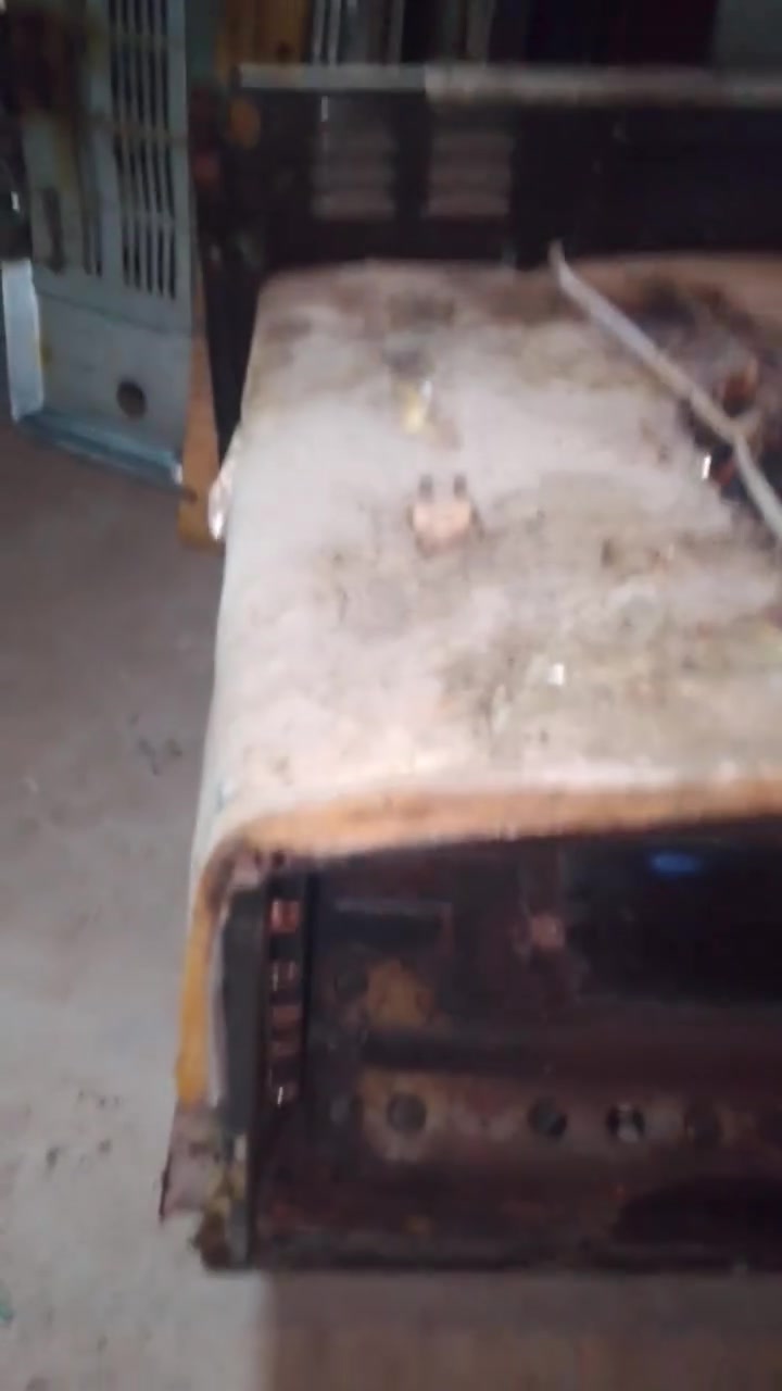 تم تجديد طباخ كريازي تجديد وصيانة بل كامل شرط يرجع عمرة 15 سنة عندك عطل اتصل او ادخل خاص ونجيك للبيت صيانة موقعية ميحتاج اجيبة وتخسر تعب وكراوي اشتغل فقط ابو دشير وضواحيها *********** وات ساب
