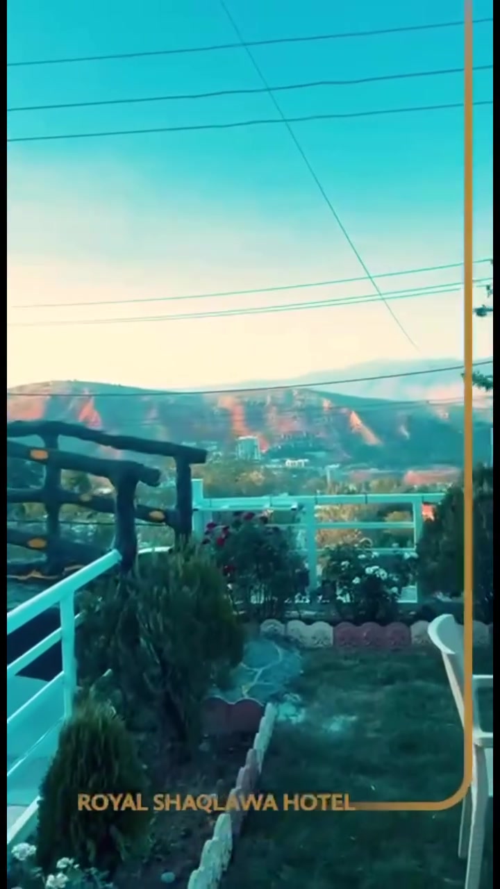 عدنا من جديد تدعوكم شركة رحلاات الطيف للقضاء اجمل لاوقات مع فندقنا المميز والواقع في قلب شقلاوه الى رحلاته المميزه يوم الثلاثاء والجمعه والحجز على ارقام الشركه وتساب وستكون الحجوزات للعوائل فقط ***********
