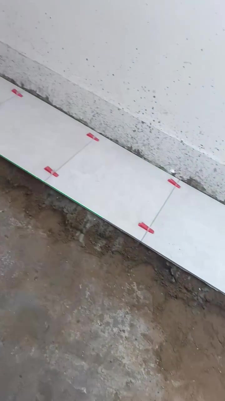@سلام عليكم خلفه سيراميك شغل درجة اولى تسليم هندسي عمل جداري+ارضي متفرغ حالياً العمل داخل النجف فقط *********** واتساب

نص مكتوب في الصور:
- REDMI NOTE 14 PRO+ 5G