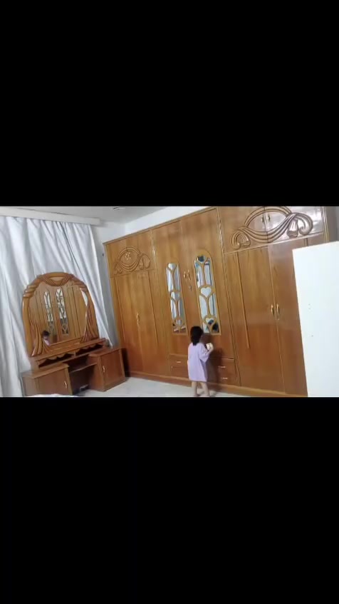 غرفه نوم صاج عراقي تسكام مكان  دولعي سعر٦٥٠ بيها مجال ***********
