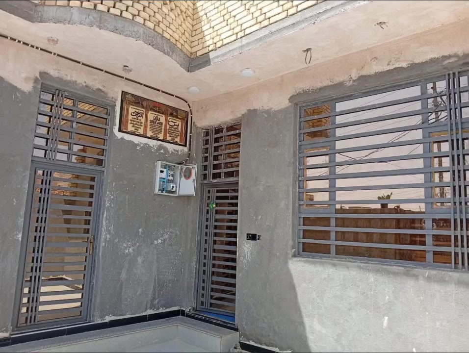 بيت زراعي • غرفتين • ١٨٠م²