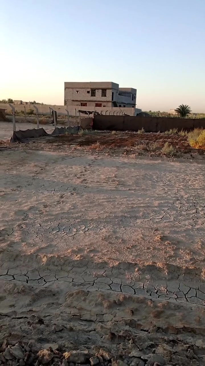 يا الله صلوات علئ محمد قطعه 400 متر ركن بصلاميه هور الامام نوح سند 25 اقرار محكمه مي كهرباء كله موجود صالحه للسكن وبسعر مناسب ***********

