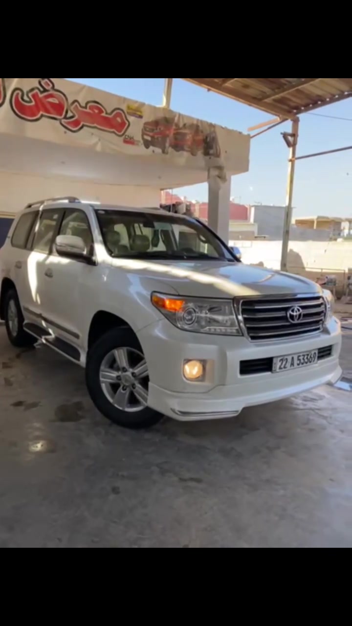 للاندكروز 2015جديد جديد شركة كفالة عامة من كل شي شرط حتى دعاميات السيارة فول مواصفات سيد نهرو ماشية 135 سنوية وهزة جديدة باسمي مجددة 2031 مكاني واسط الصويرة اتصل وتدلل ***********
