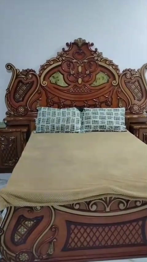 غرفه اخشاب صاج ام السته الغرفه نضيفه كلش السعر مليون الناصرية مركز حي المعلمين