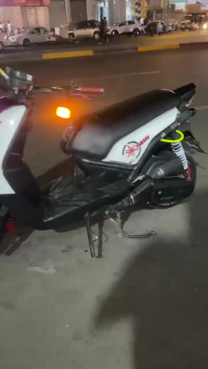 سكنس جبلي للبيع بيها سستم سماعات وبك لايت وذيل حديث 1250 وبيها مجال مكاني بغداد ***********
