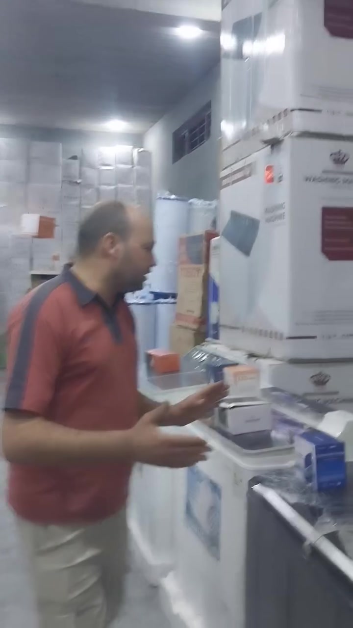 يعلن مجمع سيد عبدو الاعرجي الكائن في بابل محاويل ناحيه الامام قرب المحكمه عن تخفيض اسعار المواد الكهربائيه/***********/
