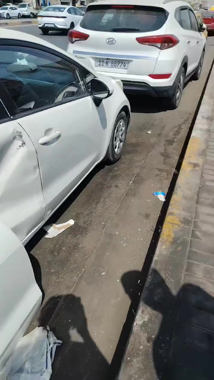 بيبان كيا ريو ٢٠١٤ كلشي متوفر العنوان طالبيه هاتف ***********
