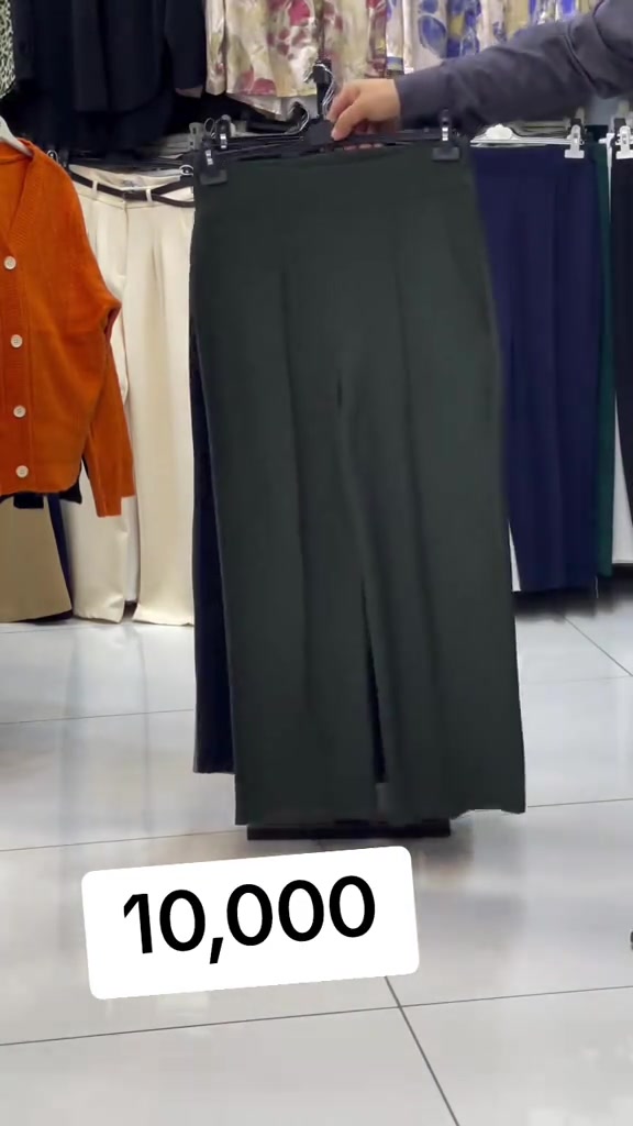 زارا اصلي • قماش ليكرا • مقاسات ٤٠-٥٤