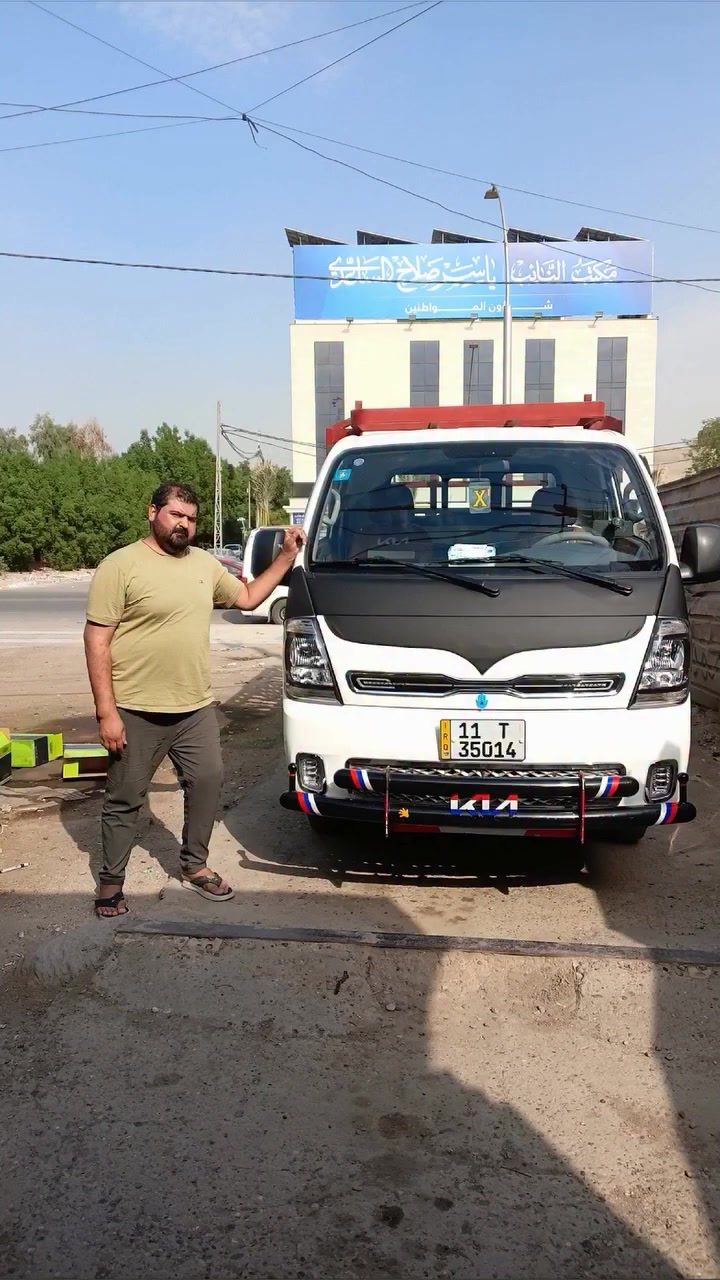 شاحنة • ماكو تفاصيل