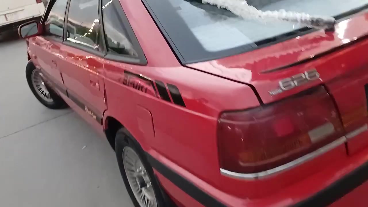 مازدا نمونەوجوان ئاڕم بلاستیک وتەعویل ئەسڵیی لەگەڵە  مۆدیل 91مەکینە 8تووبەخ بئ دەعموو بئ لیدراو بێ غایسوو رزییوی سەیارەکەزۆربەجوانیی ماوەتەوە سحری33گەلاو مەجال ژم ***********
