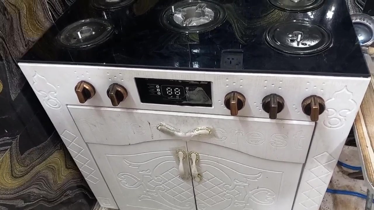 للبيع جايبه بس للفحص للتفاق ***********