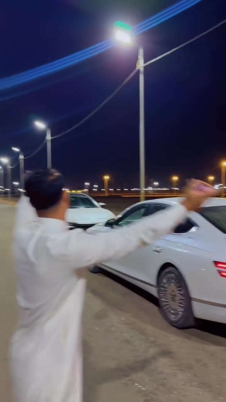 فقط رقم • ماكو تفاصيل