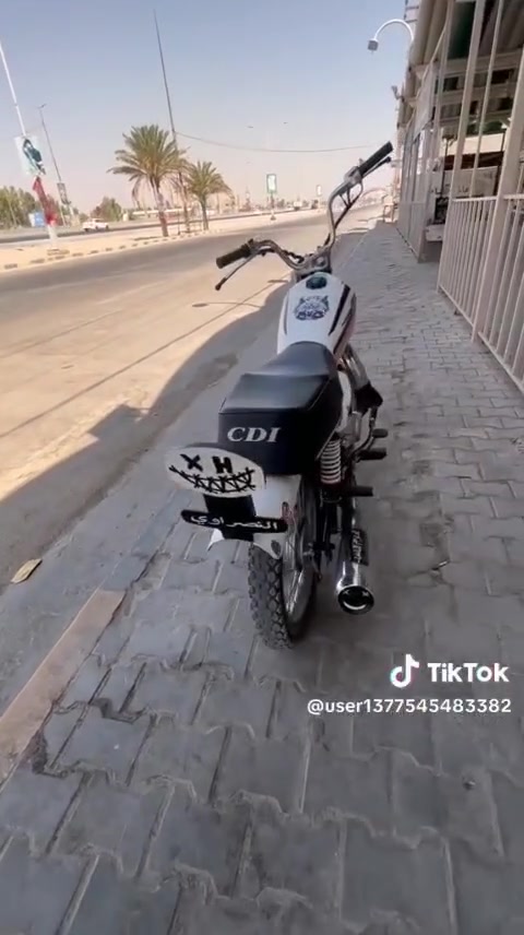 للبيع. 4كير موديل 2016 أوراق اصولي   وكيلها ابن جبريل   السعر 600 بيها مجال
***********
