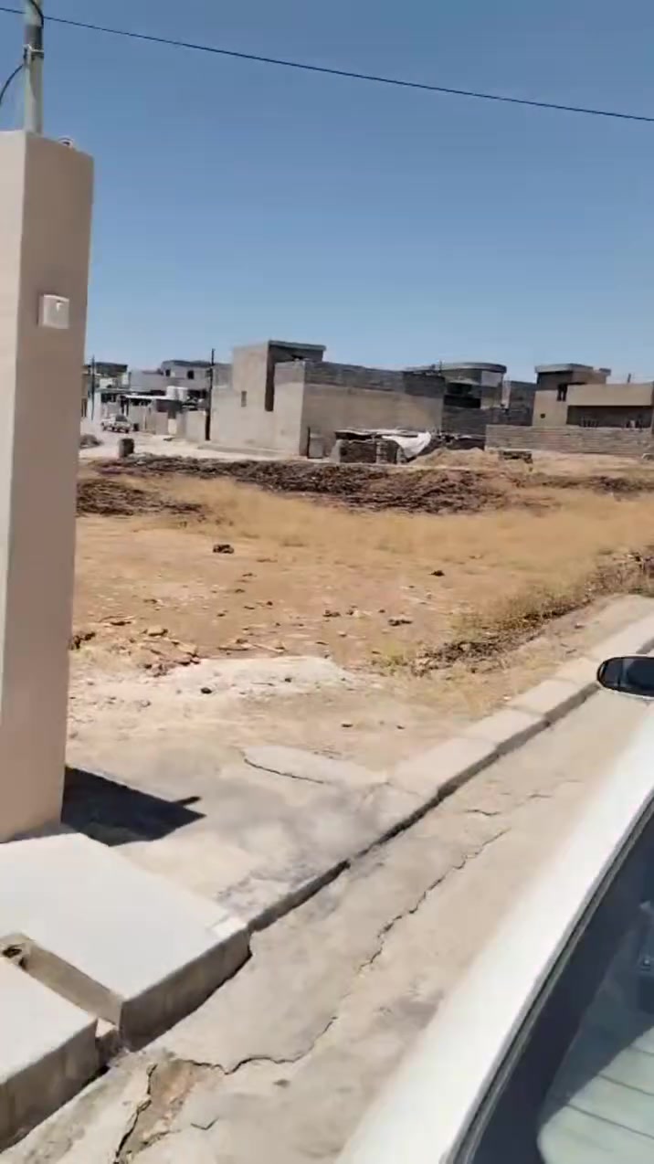 الإعلان مرتب عاشت ايدك 👌

وهاي نسخة أقصر للستوري والواتساب:

---
_🏠 عقار للبيع - القوسيات_  
_قرب خربة عسكر وتقطيع ناظم_

- *المساحة*: 100 متر 
- *الخدمات*: كاملة
- *السعر*: 35 مليون وقابل للتفاوض

📞 ***********  
📞 *********** واتساب
---

تحب أسويلك هسه *صورة إعلان جاهزة* بيها الخريطة والمساحة والسعر؟ 
لو تريدها بتصميم فخم لو بسيط مال كروب؟
