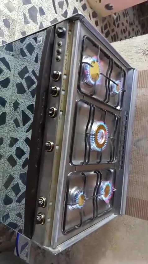 طباخ كريازي مصري كله شغال ***********
