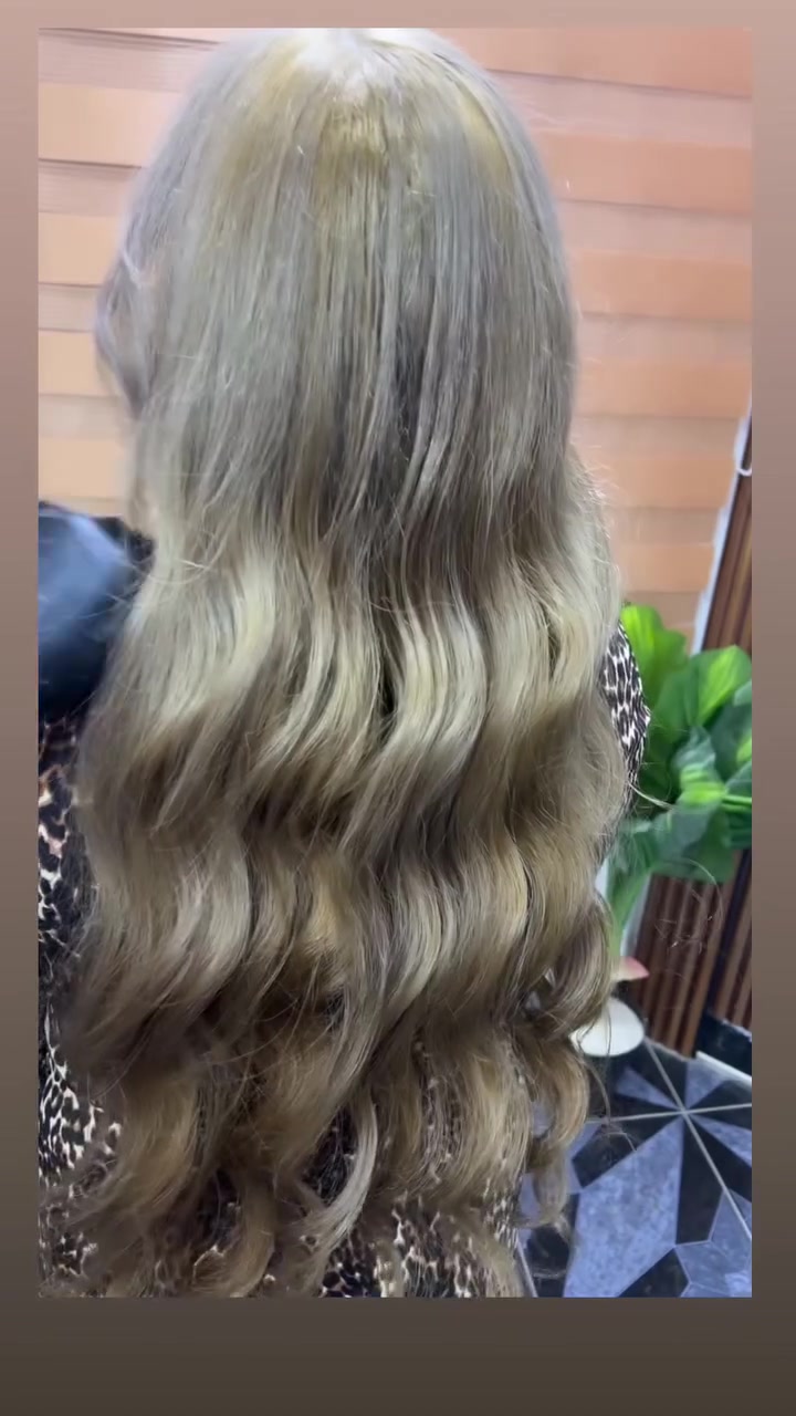 نبأ الشمري

عروض صالون ديفا 🥰🥰

نستقبلكم داخل صالون من ساعه ١٠ صبح للساعه ٩ ليلا بدون حجز😍

سماوه الغربي مقابل متنزه الورده 

***********

https://www.instagram.com/diva_saloon_h.smawa?igsh=dTEyYm1xc2lianJ0
