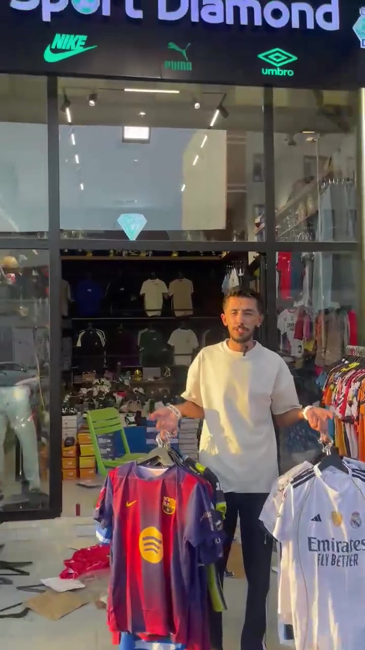 ⚽🔥 طقم رياضي بجودة جيدة  وسعر مناسب 5,000 دينار فقط🔥⚽
👕 متوفر لجميع المنتخبات
📏 جميع القياسات متوفرة
✨ جودة جيدة وتصميم أنيق
🚚 توصيل إلى جميع محافظات العراق

📩 للطلب والاستفسار راسلنا على رقم
***********. ابو جود
