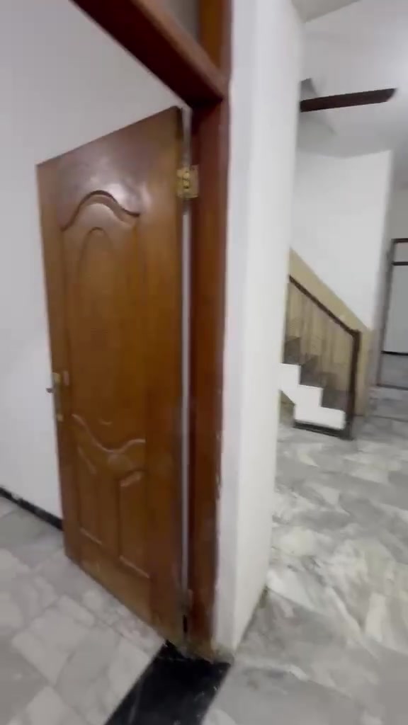 الحسين • ٨٠م • ٣ نوم