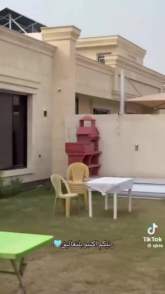 مزرعه  كامل للبيع  مساحه 500 متر  واجهه 25 متر  طابو زراعي سند 25 حق التصرف موقع  نهايت الشرطة الخامسة قرب الري الدوانم بناء حديث طابوك.  تتكون من  غرفتين نوم وصاله ومطبخ وكراج كبير وحديقه ومسبح  سعر  مناسب للاستفسار اتصل 
***********
