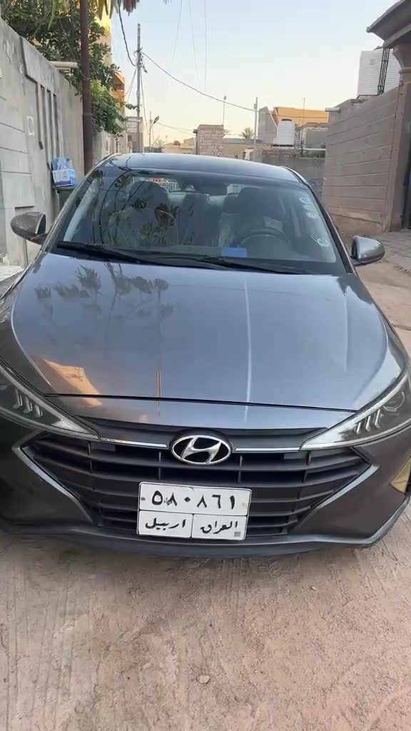 سلام عليكم النترا 2019  وارد امريكي رقم اربيل باسم كردي مو شركة حادث  جاملغ وبنيد  وصور الحادث موجودة والسونار موجود 
محرك 2000 Doch 
-كاميره  خلفية 
رادارات 360 درجة ( امامي جانبي خلفي ) تمنع التصادم الامامي والجانبي والخلفي
-تحكمات ستيرن 4 جهات 
- 3 وضعيات قيادة ( عادي سبورت ذكي ) 
- مثبت سرعة ذكي 
-شاشة اصلية كبيرة      
-لايت زنون  
- كير اوتماتيك و S وعادي 6 نمر AT المرغوب
-تحديد مسار وقيادة الية 
124 وبيهة مجال  مكاني  كربلاء طوريج
***********.
