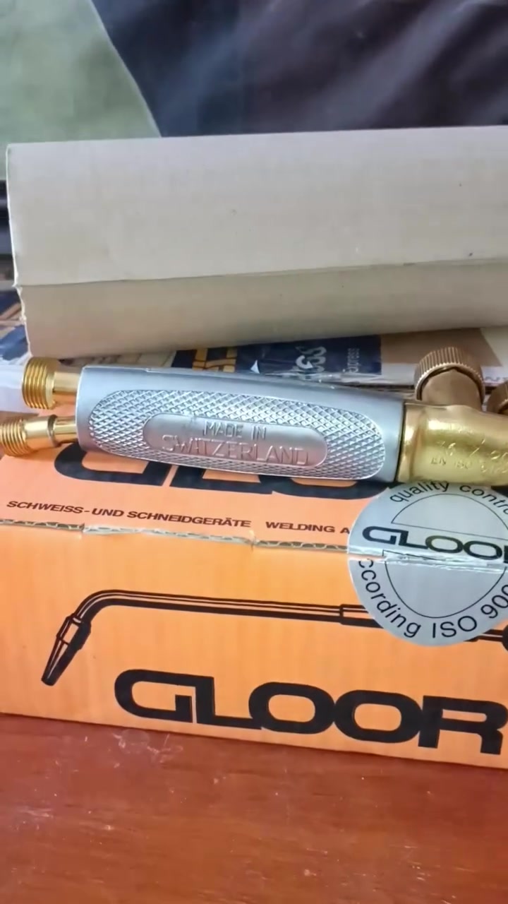يدة لحام اوكسجين الاصليه GLOOR
صناعه سويسري 
اتصال ***********

