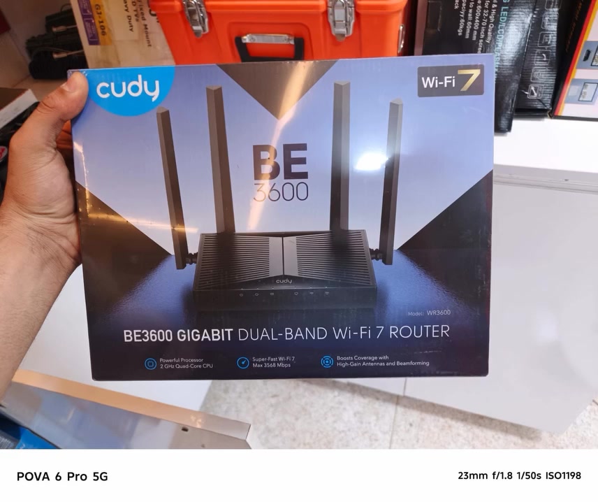 أذكى… شوف هذا الوحش!
📡 Cudy WR3600 – BE3600 🔥 Gigabit Dual-Band Wi-Fi 7 Router
جيل جديد من الواي فاي، سرعة عالية واستقرار أفضل للألعاب والستريمنگ والأجهزة المتعددة.
⚡ Wi-Fi 7 – BE3600 🚀 سرعة تصل إلى 3570Mbps 📶 5GHz بسرعة 2882Mbps 📶 2.4GHz بسرعة 688Mbps 🔥 تقنية MLO لسرعة واستقرار أفضل 📡 4 هوائيات عالية الأداء + Beamforming 🧠 Quad-Core 2GHz 💾 512MB RAM 🔌 5 منافذ Gigabit 🌐 1 WAN + 4 LAN 🎮 OFDMA + MU-MIMO 🛡️ WPA3 🔗 Cudy Mesh 🔐 VPN Server & Client 📱 تحكم من تطبيق Cudy
🎯 هذا الراوتر مناسب جداً لـ: 🎮 PS5 / Xbox / PC Gaming 📺 مشاهدة 4K Streaming 🏠 البيوت اللي بيها أجهزة هواية 📱 موبايلات وأجهزة ذكية متعددة 💻 تحميل ورفع بسرعات عالية
💥 ليش تختار Wi-Fi 7؟ لأنك تشتري تقنية أحدث وتكون جاهز للأجهزة الحديثة بدل ما تشتري راوتر قديم وتبدله بعد فترة.
⚠️ ملاحظة: منافذ الجهاز Gigabit، فإذا عندك إنترنت أكثر من 1Gbps وتريد تستفيد من السرعة كاملة سلكياً، شوف موديلات Cudy اللي بيها 2.5G.
📍 متوفر لدى مكتب الدقة للكاميرات والإنترنت 📲 للطلب والاستفسار: ***********
#Cudy #WR3600 #BE3600 #WiFi7 #Gaming #PS5 #Xbox #PCGaming #راوتر #واي_فاي7 #مكتب_الدقة
