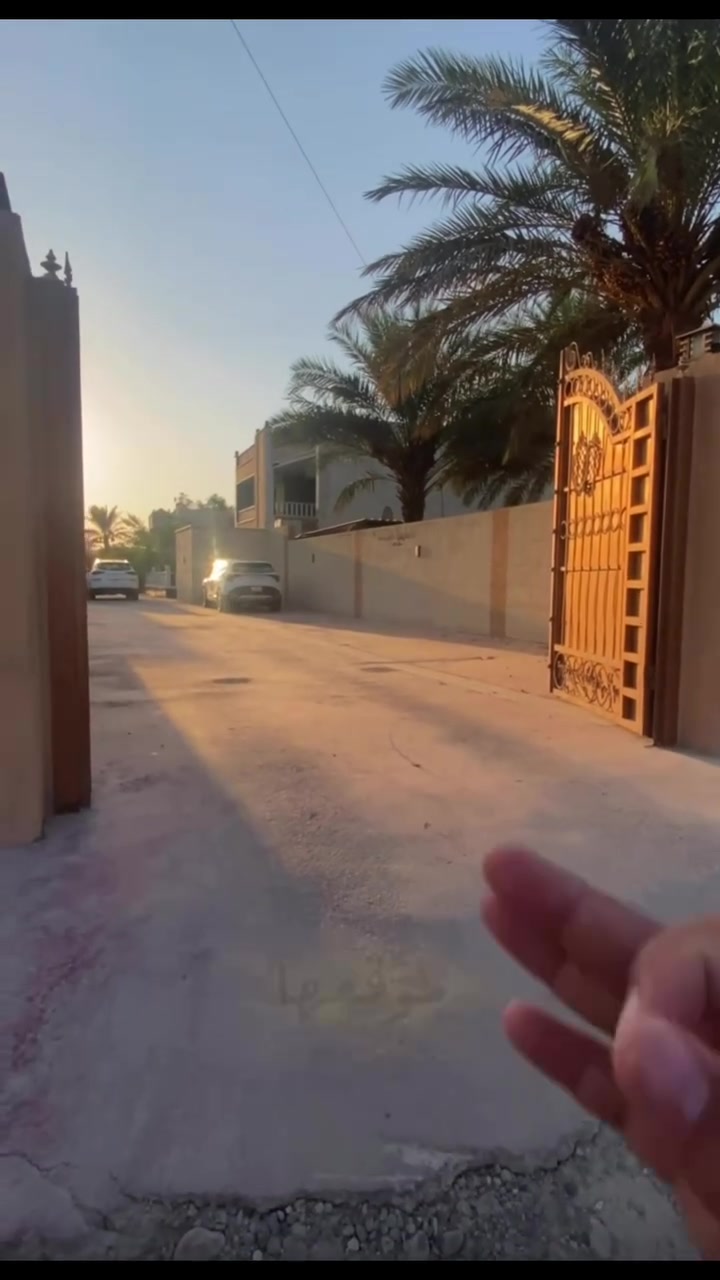 العرض رقم (15)
血للتواصل***********
فرصة استثمارية مميزة - خمس دور سكنية
الموقع: بغداد - ناحيه الراشديه / شارع الرئيسي
إذا كنت تبحث عن سكن بسعر  مناسب
كل التفاصيل مذكوره داخل الفديو
 #العراق #بغداد  #عقارات  #استثمار
