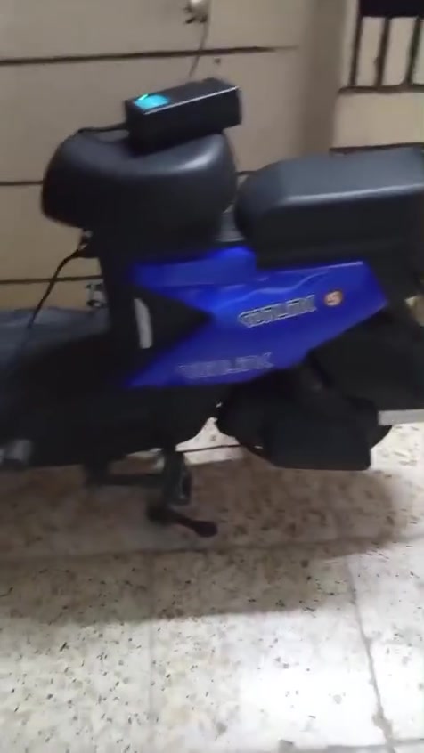 بسكل شحن نقص 2بطاريات نضيف كلش 250/***********
