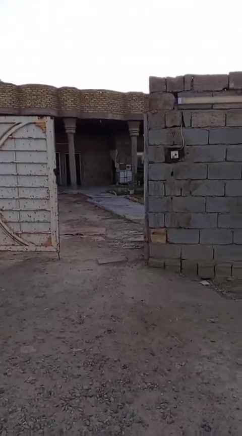 بيت • ٤٠٠م • سوك التاجي قرب مدرسة السرور