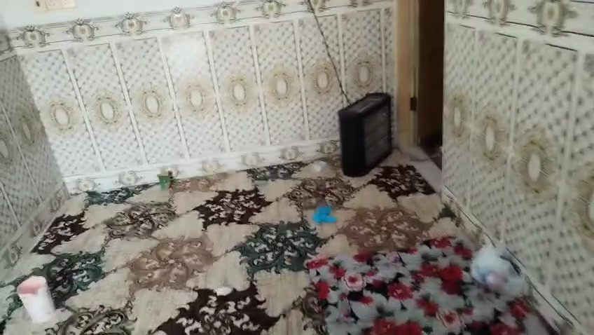 السلام عليكم دار للبيع المساحة ١١٠
سند ٢٥ بناء جديد ٢٠٢٥ 
موقع الطابو ورى  مجمع ال كهار قريب عل شارع
السعر ٣٢ مليون وبي مجال للمشتري 
***********
