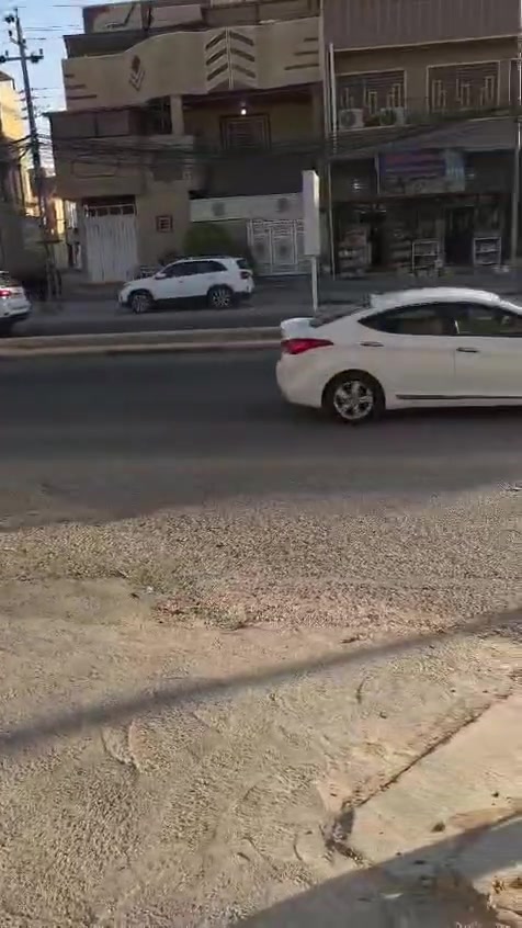 السلام عليكم اخوان عندي بيت للبيع مساحه 50متر 3طوابق ثاني بيت عن الشارع بشارع السيده رقيه قريب على سايدين مال جاير مقابيل مستشفى الكفيل سعره 90مليون قريب على نفق العباس عليه السلام سند 25قرار محكمه خدمات كامله الشارع عشره متر تبليط كيلوين عن الامام التصال على هذا الرقم 
***********///***********
#عقارات كربلاء #كربلاء #نجف #حله #ديوانيه #سماوه #ناصريه #بصره #العراق#

