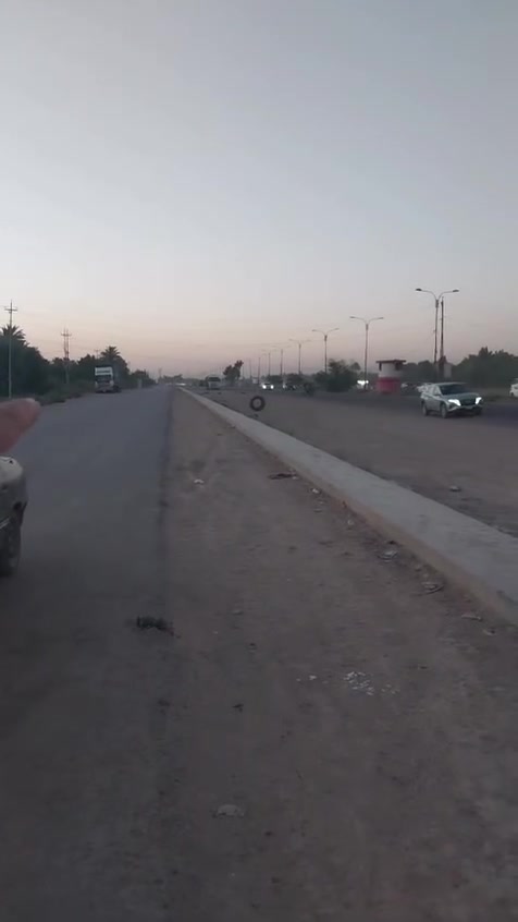السلام عليكم
بيت للبيع زراعي سند 25 طابو المحمودية إقرار محكمة 
المساحة 120 متر واقع حال 130 واجه 8 نزال 17 إلا ربع 
غرفتين نوم وحولي وصحيات ومنور استقبال ومطبخ 
صحيات خارجيه العنوان اليوسفية حي الصفا 

السعر 55 مليون قابل للتفاوض 

للاستفسار الاتصال ع الرقم التالي ***********
