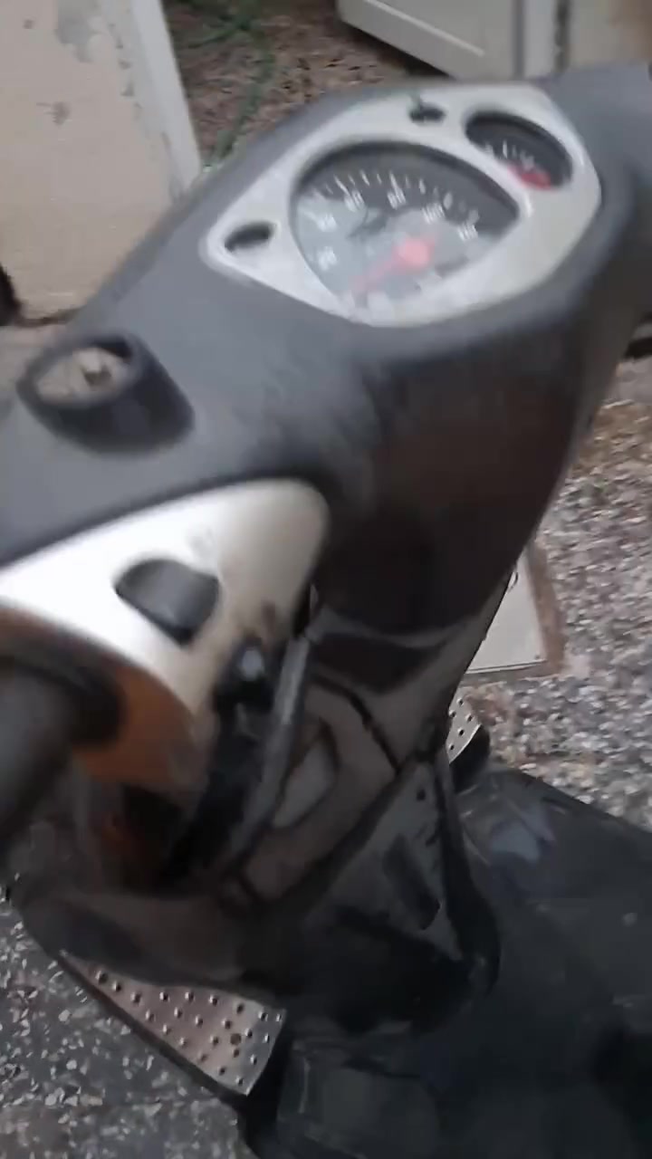 سلام عليكم درجه/ سكنس ياباني/ حساس/خطين/وردله شغلت بصيطه دراجه تشتغل بيع كوم حدي ريده ب250وبيه مجال عنوان/ مدينه/ ورفلي/ رقمي /***********
